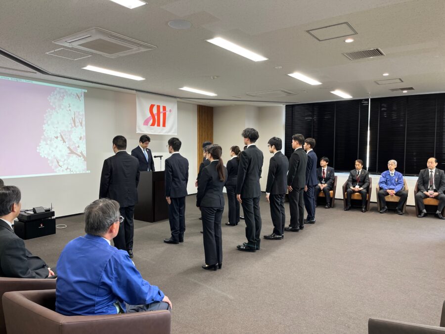 入社式・Start Up Meetingを実施